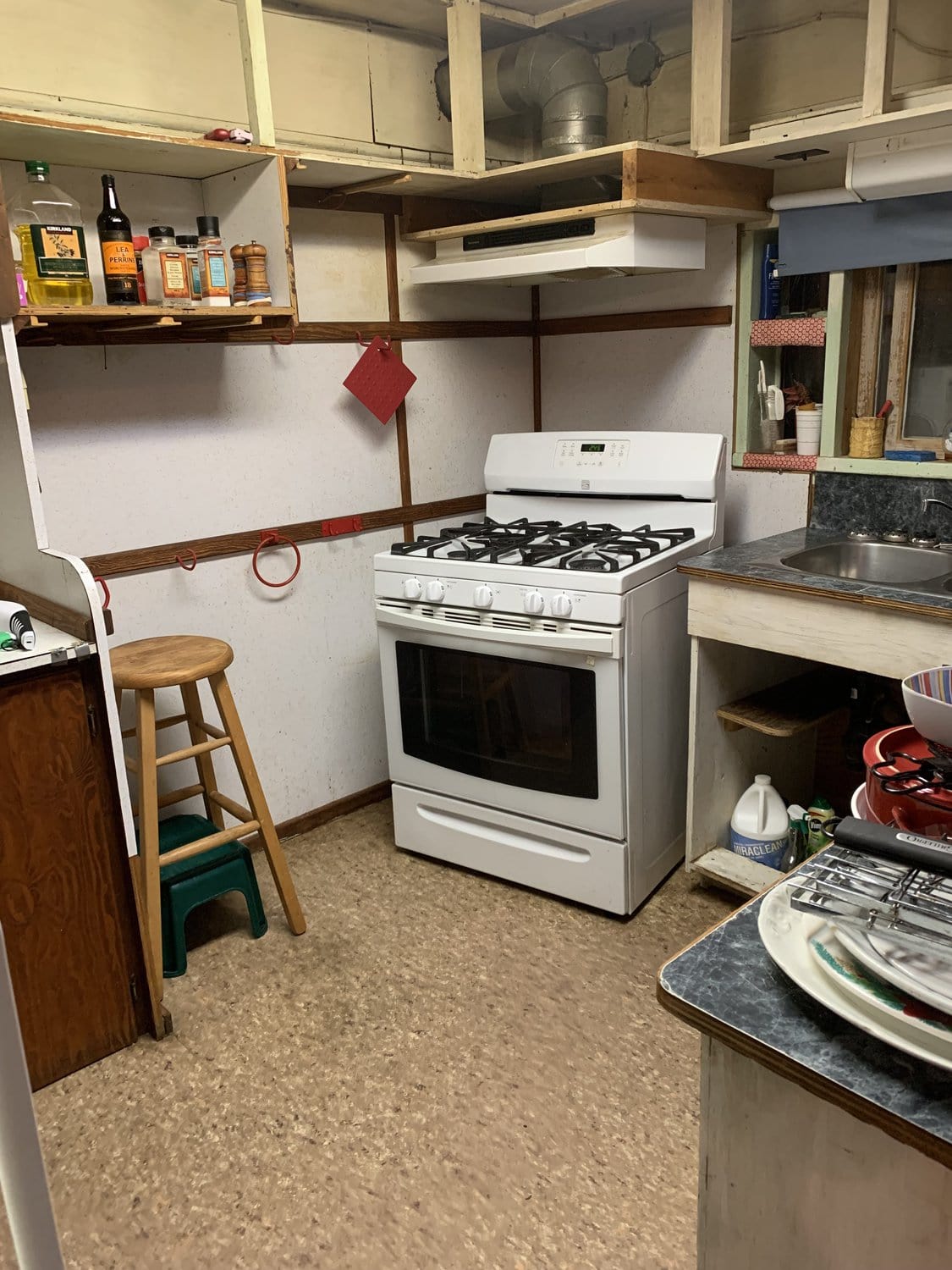Cleaning out my grandparents home - Create Organization Vancouver